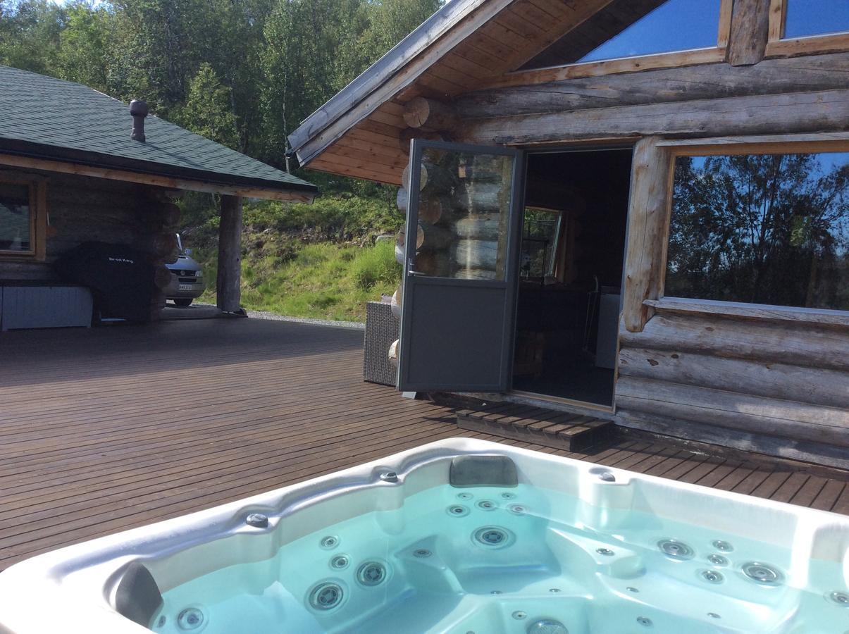 Jarfjord Arctic Aurora Lodge Karpbukt Екстер'єр фото
